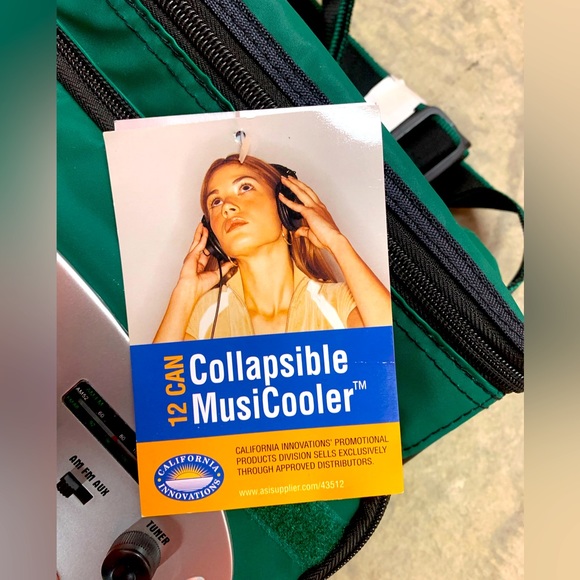 California Innovations 12 Can Collapsable MusiCooler - Picture 3 of 4